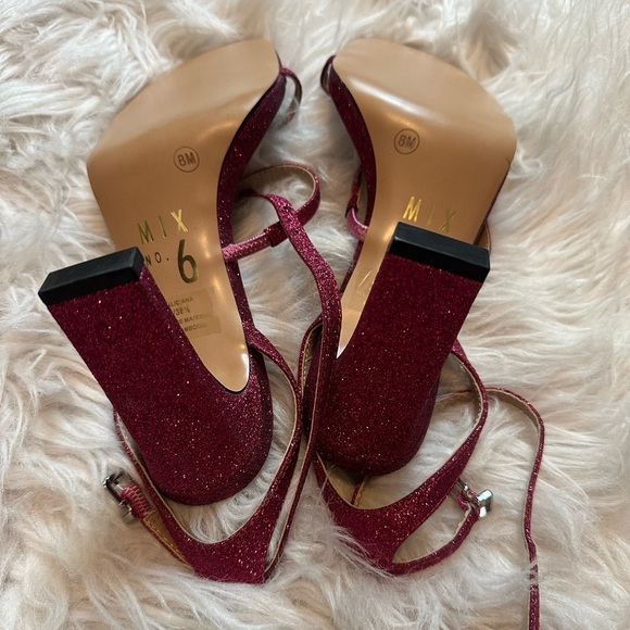 Mix No. 6 Fuchsia Aliciana Glitter Pump size 8 - Picture 6 of 7